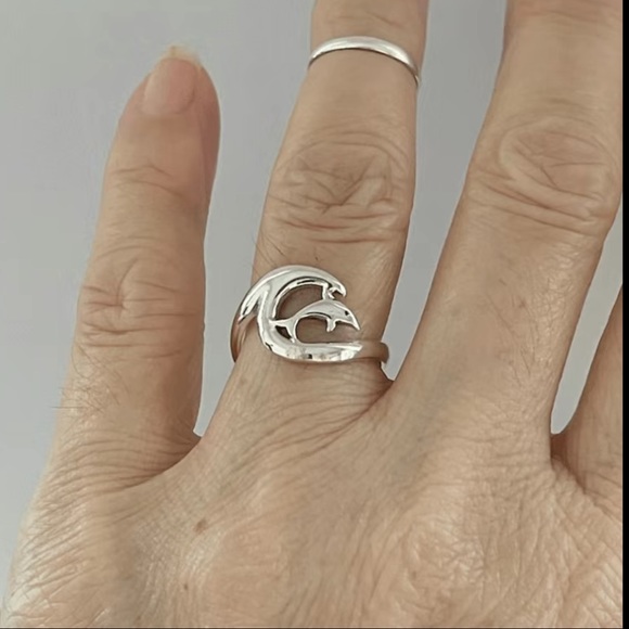 Ocean Wave Dolphin Ring - Picture 8 of 8
